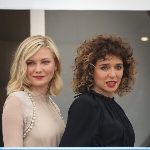 Kirsten Dunst et Valeria Golino au cocktail des membres du jury du 69ème festival international du film de Cannes à l'hôtel Martinez le 10 mai 2016