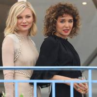 Kirsten Dunst et Vanessa Paradis devant Mads Mikkelsen : Le jury réuni à Cannes