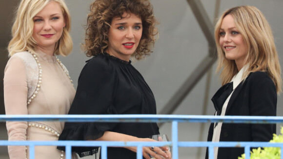 Kirsten Dunst et Vanessa Paradis devant Mads Mikkelsen : Le jury réuni à Cannes