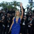 Sharon Stone - Montée des marches du film "Ma vie avec Liberace" lors du 66e Festival du film de Cannes - 21 mai 2013