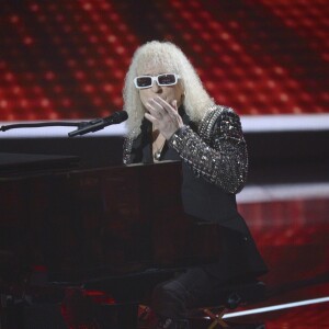 Exclusif - Clément, Nikos Aliagas et Michel Polnareff - Plateau de la finale de l'émission "The Voice" à Paris. Le 14 mai 2016 © Coadic Guirec / Bestimage