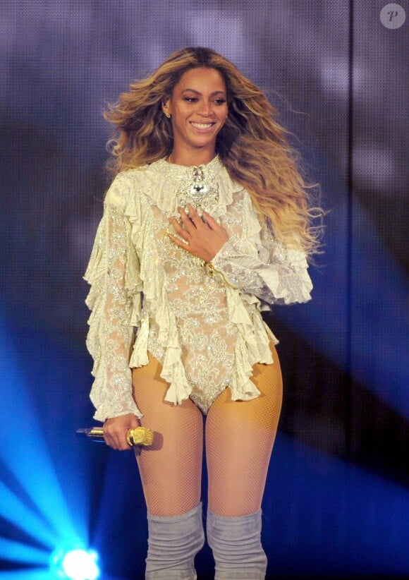 Beyonce donne un concert dans le cadre de son Formation World Tour au Rose Bowl de Pasadena, le 14 mai 2016