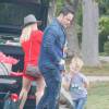 Exclusif - Hilary Duff, Mike Comrie et leur fils Luca arrivent à l' anniversaire de la fille d'Haylie Duff, Ryan, à Los Angeles le 7 mai 2016
