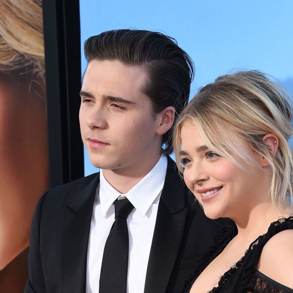 Brooklyn Beckham et Chloe Grace Moretz à la première de Neighbors 2: Sorority Rising au théâtre Regency Village à Westwood, le 16 mai 2016