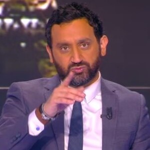 Cyril Hanouna voit une vidéo casserole de lui dévoilée dans "TPMP", le 16 mai 2016, sur D8