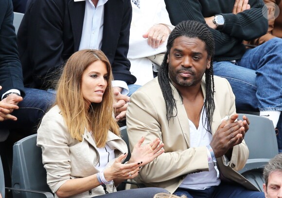 Anthony Kavanagh et sa compagne Alexandra dans les tribunes des Internationaux de France de tennis de Roland Garros à Paris. Le 31 mai 2015.
