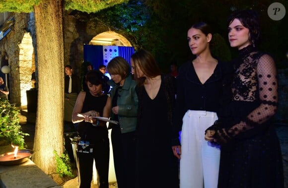 Exclusif - Soko, Muriel et Delphine Coulin, Ariane Labed - Enregistrement de l'émission "On n'est pas couché" lors du 69e Festival International du Film de Cannes le 18 mai 2016. La bande de Laurent Ruquier a investi la superbe villa Domergue sur les hauteurs de Cannes pour le tournage d'une émission spéciale sur le cinéma. L’émission sera diffusée samedi soir 21 mai sur France 2. © Giancarlo Gorassini/Veeren/Bestimage