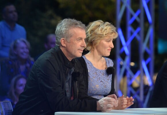 Exclusif - Bruno Dumont et Valeria Bruni-Tedeschi - Enregistrement de l'émission "On n'est pas couché" lors du 69e Festival International du Film de Cannes le 18 mai 2016. La bande de Laurent Ruquier a investi la superbe villa Domergue sur les hauteurs de Cannes pour le tournage d'une émission spéciale sur le cinéma. L’émission sera diffusée samedi soir 21 mai sur France 2. © Giancarlo Gorassini/Veeren/Bestimage