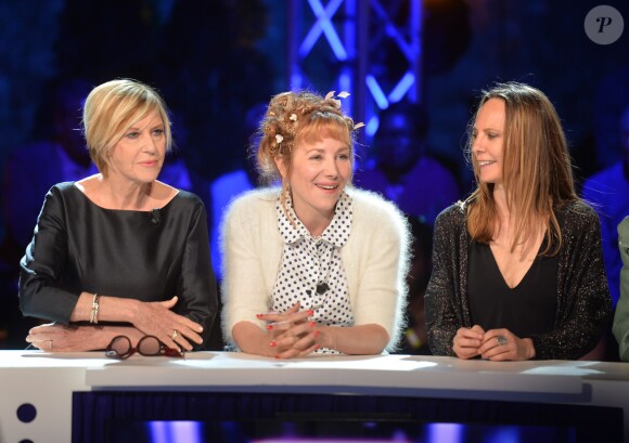 Exclusif - Chantal Ladesou, Julie Depardieu, et Delphine Coulin - Enregistrement de l'émission "On n'est pas couché" lors du 69e Festival International du Film de Cannes le 18 mai 2016. La bande de Laurent Ruquier a investi la superbe villa Domergue sur les hauteurs de Cannes pour le tournage d'une émission spéciale sur le cinéma. L’émission sera diffusée samedi soir 21 mai sur France 2. © Giancarlo Gorassini/Veeren/Bestimage