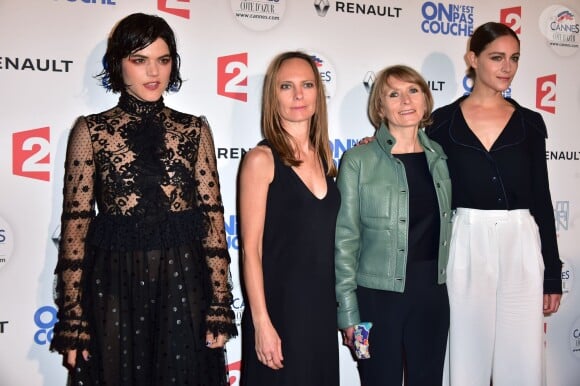 Soko, Delphine Coulin, Muriel Culin et Ariane Labed - Photocall de l'émission "On n'est pas couché" lors du 69e Festival International du Film de Cannes le 18 mai 2016. La bande de Laurent Ruquier a investi la superbe villa Domergue sur les hauteurs de Cannes pour le tournage d'une émission spéciale sur le cinéma. L’émission sera diffusée samedi soir 21 mai sur France 2. © Giancarlo Gorassini/Veeren/Bestimage