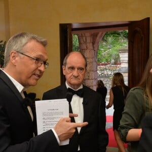 Exclusif - Laurent Ruquier et Pierre Lescure à l'enregistrement de l'émission "On n'est pas couché" à la Villa Domergue lors du 69ème Festival International du Film de Cannes le 18 mai 2016. La bande a Laurent Ruquier a investi la superbe villa Domergue sur les hauteurs de Cannes, pour le tournage d'une émission spéciale sur le cinéma lors du 69ème Festival International du Film de Cannes. L’émission sera diffusée samedi soir 21 mai sur France 2. © Giancarlo Gorassini / Veeren / Bestimage 18/05/2016 - Cannes