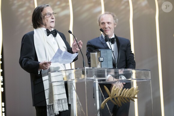 Jean-Pierre Léaud (Palme d'honneur), Arnaud Desplechin - Cérémonie de clôture du 69ème Festival International du Film de Cannes. Le 22 mai 2016. © Olivier Borde-Cyril Moreau/Bestimage Closing ceremony of the 69th Cannes International Film festival. On may 22 201622/05/2016 - Cannes