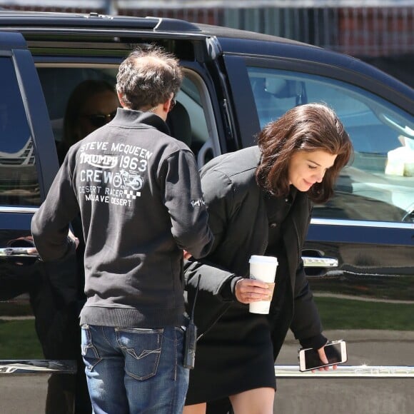 Exclusif - Katie Holmes sur le tournage de la série TV "The Kennedys" à Toronto, le 17 mai 2016. © CPA/Bestimage