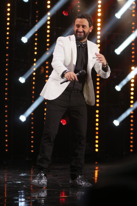 Exclusif - Cyril Hanouna - Prime time en direct de l'émission "Touche pas à mon poste fait son Olympia !" à l'Olympia, Paris le 19 mai 2016. L'émission produite par H2O Productions était retransmise en direct sur D8. © CVS/Bestimage