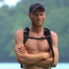 Gabriel sur les poteaux - Finale de "Koh-Lanta 2016" sur TF1. Le 27 mai 2016.
