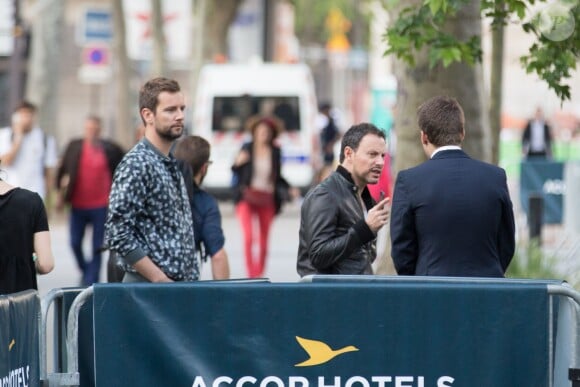 Exclusif - Marc-Olivier Fogiel et son mari François Roelants - Arrivée des people au concert de Mika à l'AccorHotels Arena à Paris, le 27 mai 2016.
