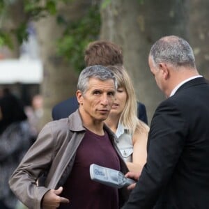 Exclusif - Nagui et sa femme Mélanie Page - Arrivée des people au concert de Mika à l'AccorHotels Arena à Paris, le 27 mai 2016.