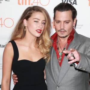 Amber Heard et son mari Johnny Depp - Avant-première du film "Black Mass" lors du Festival International du film de Toronto, le 14 septembre 2015.