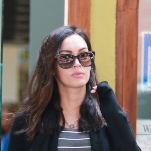 Exclusif - Megan Fox enceinte à la sortie de Coral Tree Cafe à Brentwood, le 4 mai 2016