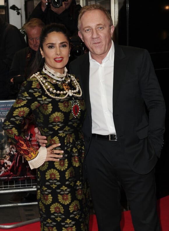 Salma Hayek et son mari François-Henri Pinault lors de la première du film "Tale of Tales" à Londres, le 1er juin 2016