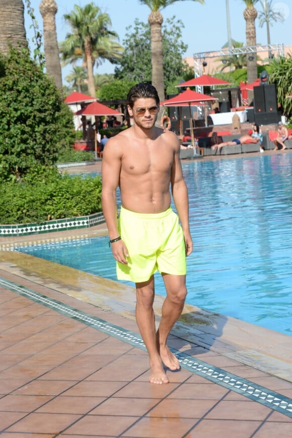Exclusif - Rayane Bensetti se relaxe dans une piscine dans le cadre du Marrakech du rire à Marrakech le 4 juin 2016. © Rachid Bellak/Bestimage