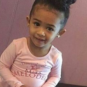Chris Brown a publié une photo de sa petite fille Royalty, qui vient de fêter ses 2 ans, sur sa page Instagram au début du mois de juin 2016.