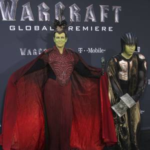 Jamie Lee Curtis à la première de "Warcraft" au Chinese Theater IMAX à Hollywood le 6 juin 2016.