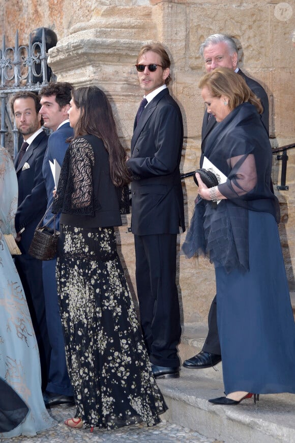 Andrea Casiraghi et sa femme Tatiana Santo Domingo, nièce du marié, au mariage de Lady Charlotte Wellesley et Alejandro Santo Domingo le 28 mai 2016 en l'église Notre-Dame de l'Incarnation à Illora, près de Grenade en Espagne.