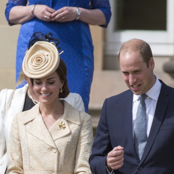 Kate Middleton et le prince William ont assisté à la garden party annuelle du secrétaire d'Etat pour l'Irlande du Nord au château de Hillsborough à Belfast le 14 juin 2016