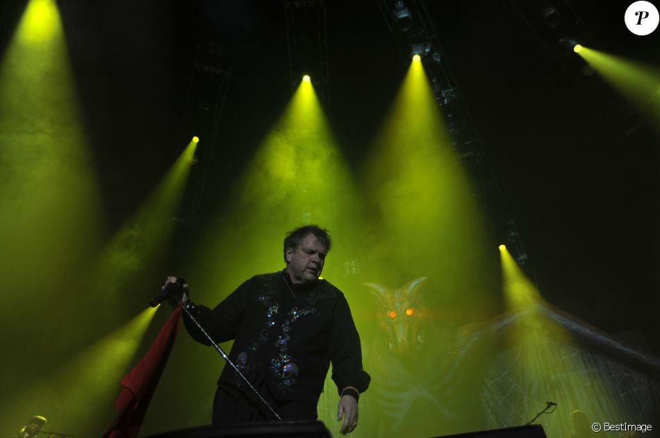 Meat Loaf lors d'un concert à Londres, le 7 décembre 2010 Purepeople