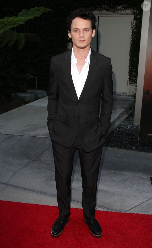 Anton Yelchin - Première du film Friday Night le 17 août 2011 à Hollywood