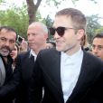 Robert Pattinson au défilé Dior Homme prêt-à-porter masculin printemps-été 2017 au Tennis Club de Paris, le 25 juin 2016. © CVS / Veeren / Bestimage