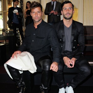 Jwan Yosef et Ricky Martin au défilé Balmain le 25 juin à Paris