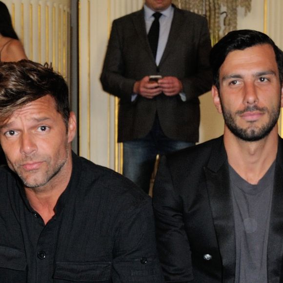 Jwan Yosef et Ricky Martin au défilé Balmain le 25 juin à Paris