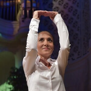 Exclusif - Fabienne Carat interprète un spectacle d'improvisations "Colors" - Election de Miss Ile-de-France 2016 dans la salle Gaveau à Paris, France, le 29 juin 2016. © Giancarlo Gorassini/Besimage