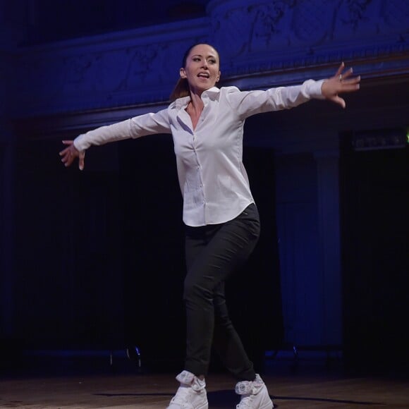 Exclusif - Fabienne Carat interprète un spectacle d'improvisations "Colors" - Election de Miss Ile-de-France 2016 dans la salle Gaveau à Paris, France, le 29 juin 2016. © Giancarlo Gorassini/Besimage