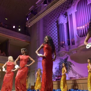 Exclusif - Miss Ile-de-France 2016, Meggy Pyaneeandee (11), représentera la région capitale à l'élection de miss France pendant le show - Election de Miss Ile-de-France 2016 dans la salle Gaveau à Paris, France, le 29 juin 2016. © Giancarlo Gorassini/Besimage