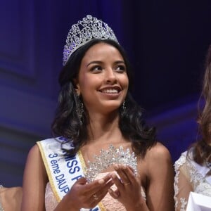 Exclusif - Flora Coquerel, Miss France 2014 et Fanny Harcaut , Miss Ile-de-France 2015 - Election de Miss Ile-de-France 2016 dans la salle Gaveau à Paris, France, le 29 juin 2016. © Giancarlo Gorassini/Besimage