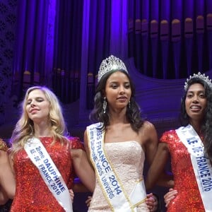 Exclusif - Les dauphines Miss Ile-de-France 20016, Flora Coquerel, Miss France 2014, Miss Ile-de-France 2016, Meggy Pyaneeandee, représentera la région capitale à l'élection de miss France et Fanny Harcaut , Miss Ile-de-France 2015 - Election de Miss Ile-de-France 2016 dans la salle Gaveau à Paris, France, le 29 juin 2016. © Giancarlo Gorassini/Besimage