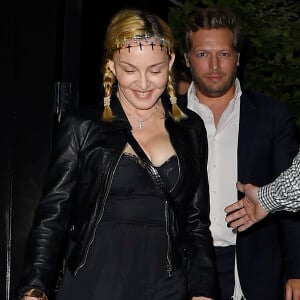 Madonna et son fils Rocco sont allés dîner au restaurant Chiltern Firehouse à Londres. Le 30 juin 2016