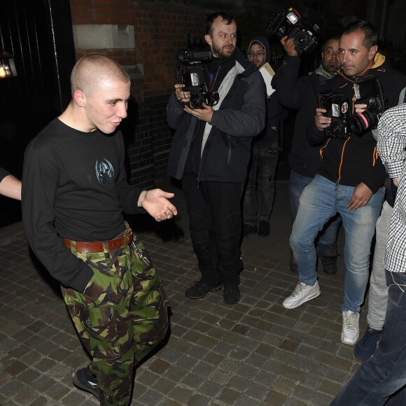 Madonna et son fils Rocco sont allés dîner au restaurant Chiltern Firehouse à Londres. Le 30 juin 2016