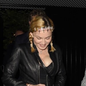 Madonna et son fils Rocco sont allés dîner au restaurant Chiltern Firehouse à Londres. Le 30 juin 2016