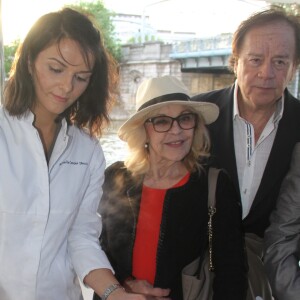 Isabelle Combot, Nicoletta et Daniel Lauclair à la 4ème édition du "Trophée de la Pétanque Gastronomique" au Paris Yacht Marina, le 30 juin 2016. © Philippe Baldini/Bestimage30/06/2016 - Paris