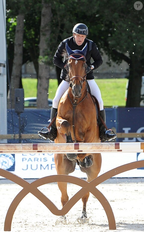 Benjamin Castaldi sur Carlito d'Es 220 - Prix Magic Millions - Longines Paris Eiffel Jumping au Bois de Boulogne à la plaine de Jeux de Bagatelle à Paris, le 2 juillet 2016. © Pierre Perusseau/Bestimage