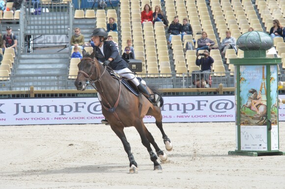 Marie Coupérie-Eiffel sur Connery (Prix Jumpfax) - Prix Jumpfax - Longines Paris Eiffel Jumping à la plaine de Jeux de Bagatelle à Paris, le 2 juillet 2016. © Borde-Veeren/Bestimage