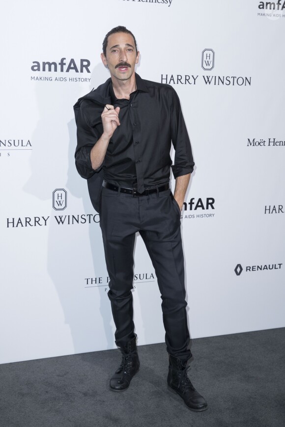 Adrien Brody - Dîner de gala de l'amfAR à l'hôtel Peninsula à Paris. Le 3 juillet 2016 © Olivier Borde / Bestimage