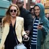Lindsay Lohan porte toujours sa bague qui alimente les rumeurs de fiancailles avec son compagnon Egor Tarabasov à New York le 13 avril 2016