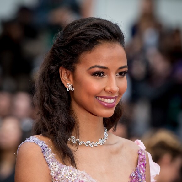 Flora Coquerel (collier Montblanc Pétales de rose, boucles d'oreilles Montblanc or blanc et diamants) - Montée des marches du film "The BFG" ("Le BGG Le Bon Gros Géant") lors du 69ème Festival International du Film de Cannes. Le 14 mai 2016. © Borde-Jacovides-Moreau/Bestimage