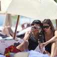 Kourtney Kardashian passe une belle journée ensoleillée avec son fils Mason et son amie Larsa Pippen sur une plage à Miami.Le 4 juillet 2016