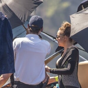 Mariah Carey avec ses enfants Monroe et Moroccan Cannon et son compagnon James Packer à bord du yacht Arctic P à Capri, Italie, le 5 juillet 2016.